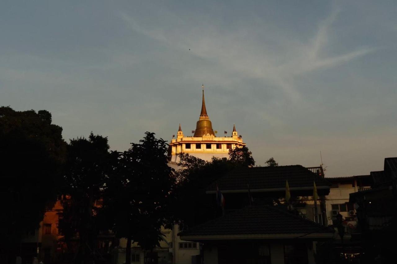Mojo Old Town Phranakorn Hotel Banguecoque Exterior foto